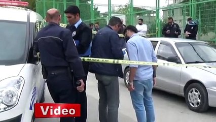 Otomobilde ceset bulundu