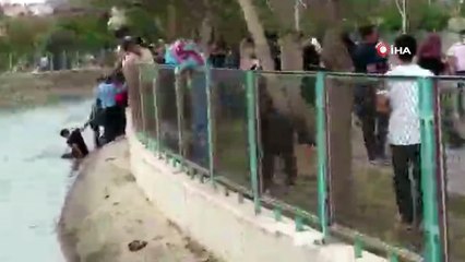 Tarsus'ta kanala düşen ikiz kardeşten 1’i boğuldu