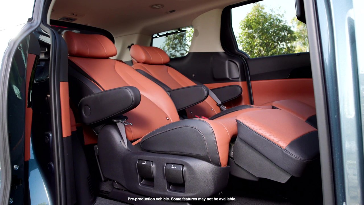 2022 Kia Carnival 7passenger VIP Lounge Seat Configuration video