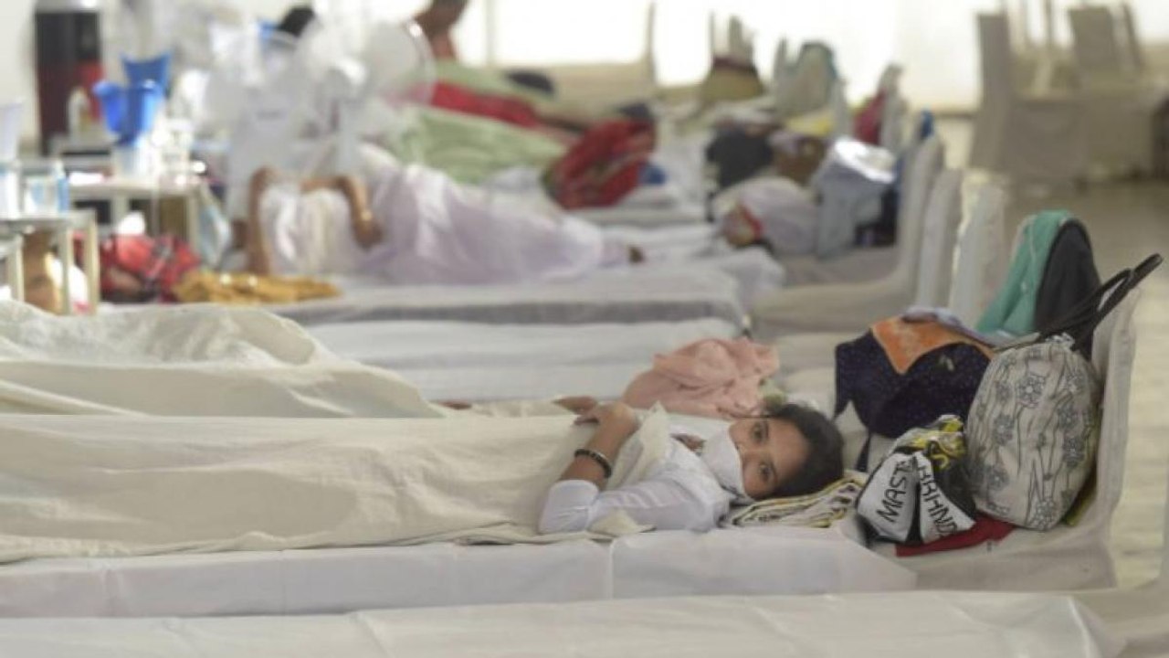 India reports over 1.32 lakh Covid cases in 24 hours