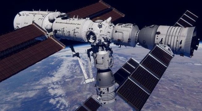 अंतरिक्ष में बड़ा हादसा: इंटरनेशनल स्पेस स्टेशन से टकराया स्पेस मलबा