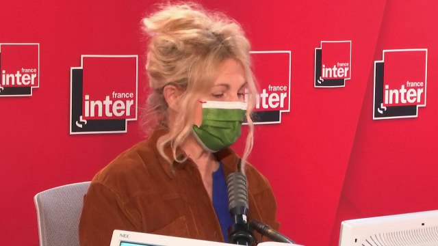 Marie-France Etchegoin : Il est un pied dedans, un pied dehors. C'est aussi cela qui plait. Il a très bien compris comment fonctionnait le système, il a compris que pour être reconnu il fallait faire des publications.