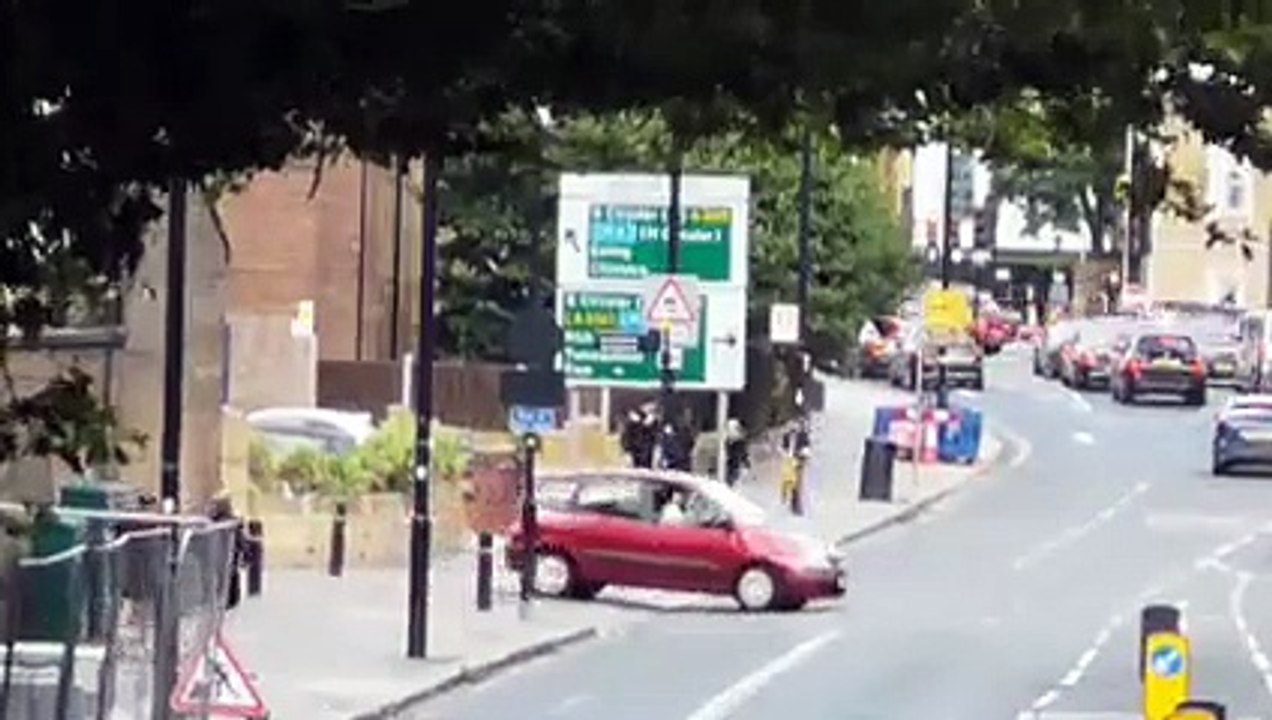 Sleeping street Music very relaxing song