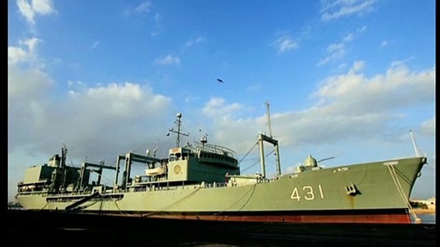 البحرية الإيرانية تعلن عن غرق سفينة إمداد في خليج عمان ولا ضحايا