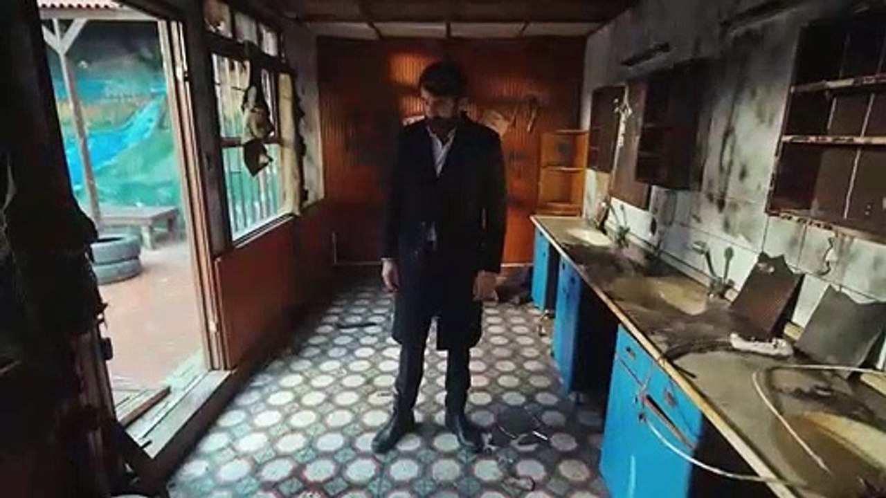 مسلسل الحفرة الحلقة 50 مترجمة - الجزء 2