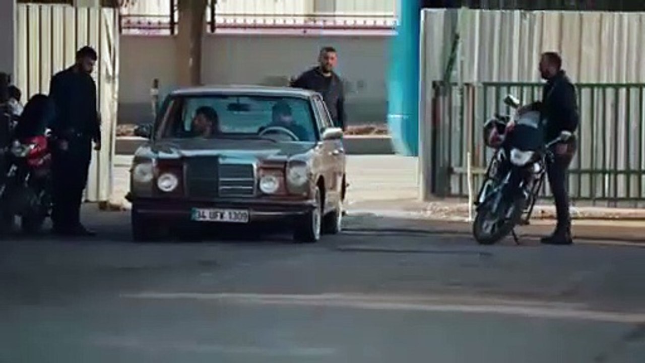 مسلسل الحفرة 3 الحلقة 11 كاملة مترجمة - القسم 3