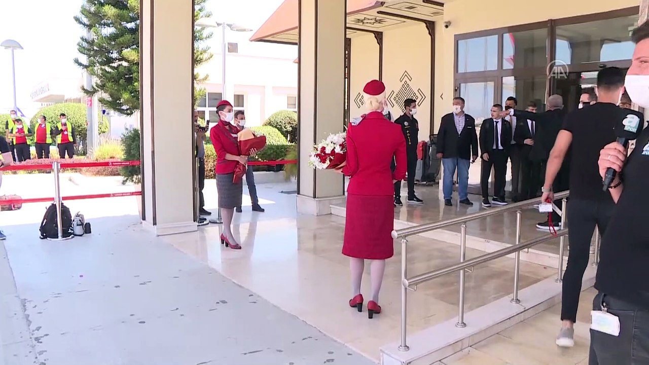 ANTALYA - A Milli Takım, Avrupa Şampiyonası öncesi son hazırlık maçı için Almanya'ya gitti