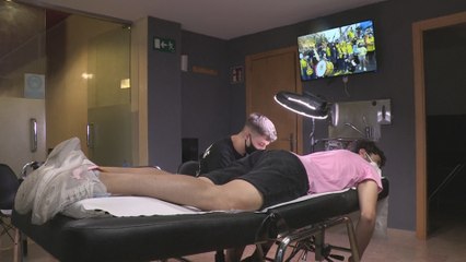 Se dispara la demanda de tatuajes conmemorativos tras ganar el Villarreal la Liga Europa
