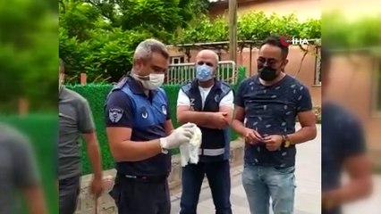 Dilenci parayı çocuk bezine sakladı