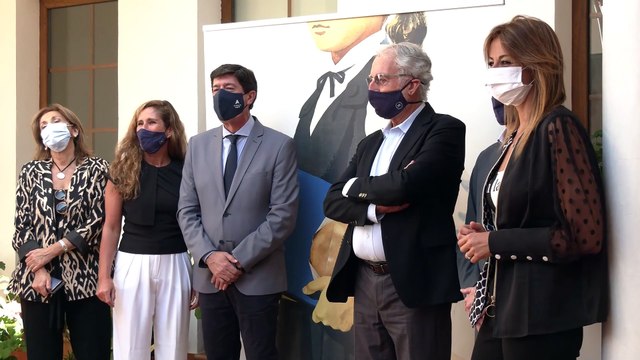 Marín visita la empresa de Inés Rosales en Huévar del Aljarafe (Sevilla)