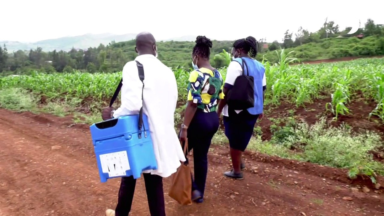 Wohnung, Reisen, Cannabis: Einfallsreiche Impf-Anreize