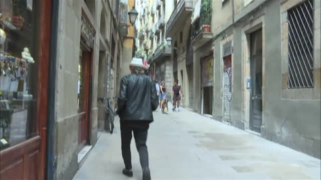El ritmo de vacunación de Barcelona varía según los barrios