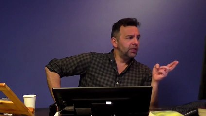 Hayatımı sanki dışardan izliyormuşum gibi hissediyorum. Acaba bu düşünce tarzı yaygın mı?