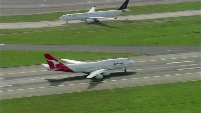 Qantas Is Encouraging Australians to Get Vaccinated by Giving Away Free Flights