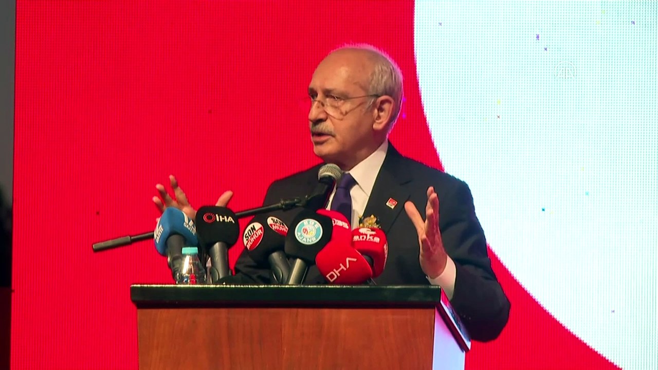 İZMİR - Kılıçdaroğlu: ''Biz kendimizi de halka yeri geldiğinde feda etmesini de biliriz''