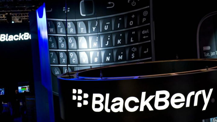 Sell BlackBerry? Watch This Portfolio Manager Explain His Game Plan