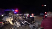 Son dakika haber... Muğla'da iki otomobil kafa kafaya çarpıştı: 1 ölü, 4 yaralı
