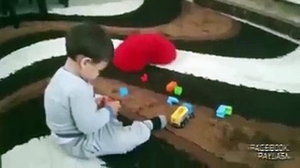 'Türkiyem' şarkısını duyunca öyle bir şey yaptı ki...