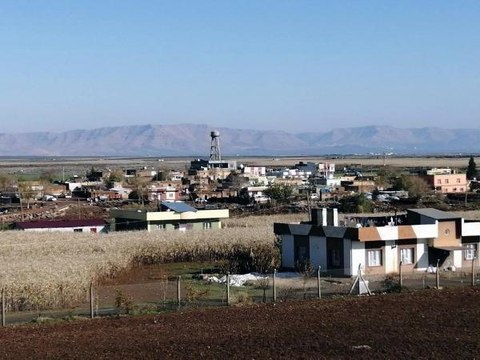 MARDİN'DE UZUN NAMLULU SİLAHLA SALDIRI; BABA ÖLDÜ, OĞLU VE YEĞENİ YARALI