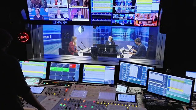 Deux petites bourgeoises de Colombe Schneck chez Stock : le livre recommandé par Nicolas Carreau