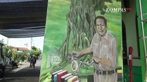 Seniman Di Jogja Melukis Presiden Soeharto Sambil Jalan Kaki