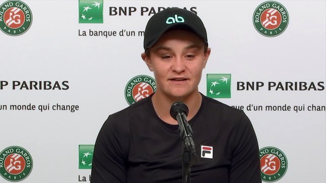 Roland-Garros 2021 - Ashleigh Barty injured, retired : It's heartbreaking...