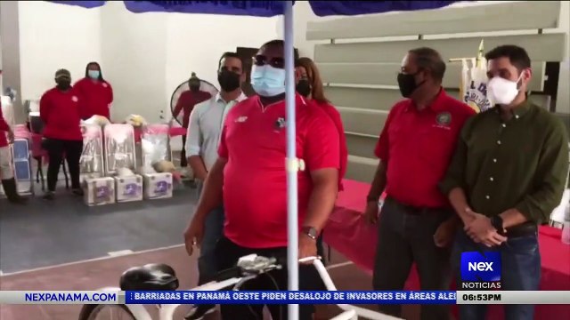 Ampyme entrega kits para emprendedores en Juan Díaz - Nex Noticias