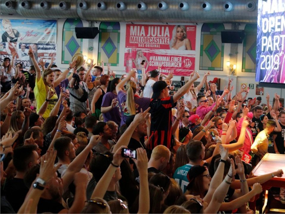 Ausgangssperre auf Mallorca gekippt: Öffnen jetzt die Clubs?