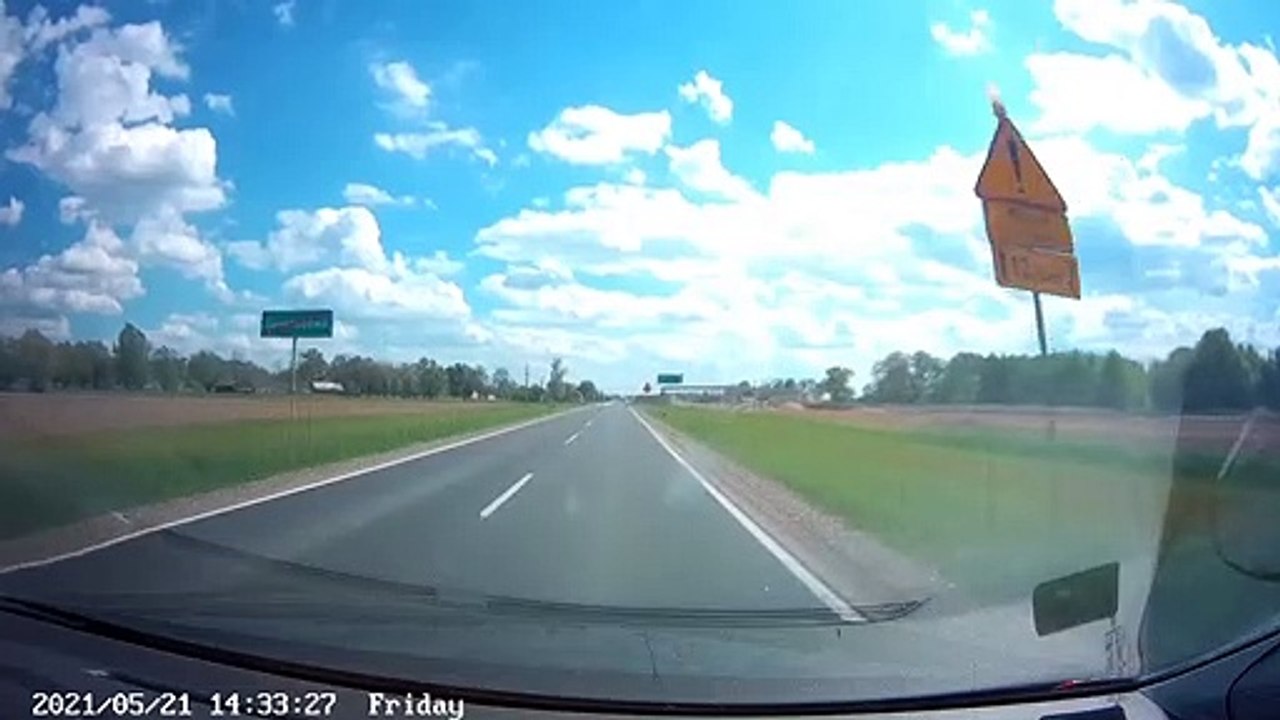 Une voiture arrive en face à contre-sens... Drame évité de peu