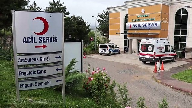 KARABÜK - 33 işçi gıda zehirlenmesi şüphesiyle hastaneye başvurdu