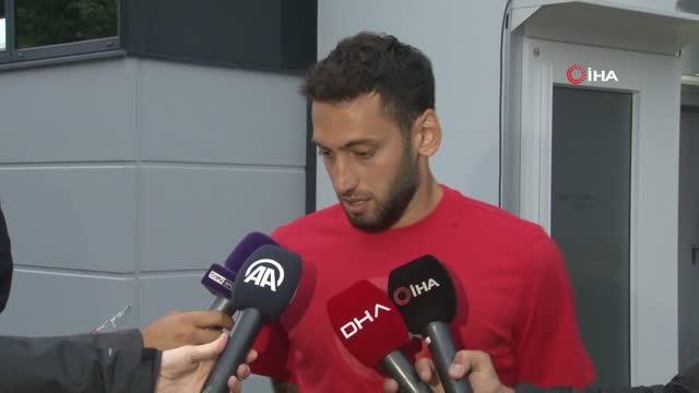 Hakan Çalhanoğlu: İtalya karşısında korkarak oynamayacağız