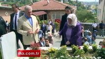 Başbakan Yıldırım, 15 Temmuz şehitlerinin mezarlarını ziyaret etti