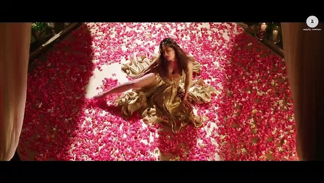 Aao Raja - Yo Yo Honey Singh - Chitrangada Singh - Neha Kakkar - Gabbar is