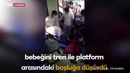 Çin’de bir bebek tren ile platform arasındaki boşluğa düştü