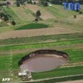 Un étrange gouffre s’élargit de jour en jour au Mexique !