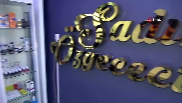 - Diyarbakır’da güzellik uzmanları işlerinin ellerinden alınmasından dertli- Güzellik uzmanı ve estetisyen Sadık Özgececi:- 'Doktorlar bizim elimizden bu mesleği almaya çalışıyor'