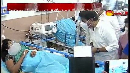 హైదరాబాద్ టీమ్స్ ఆస్పత్రి లో మంత్రి కే టీ ఆర్