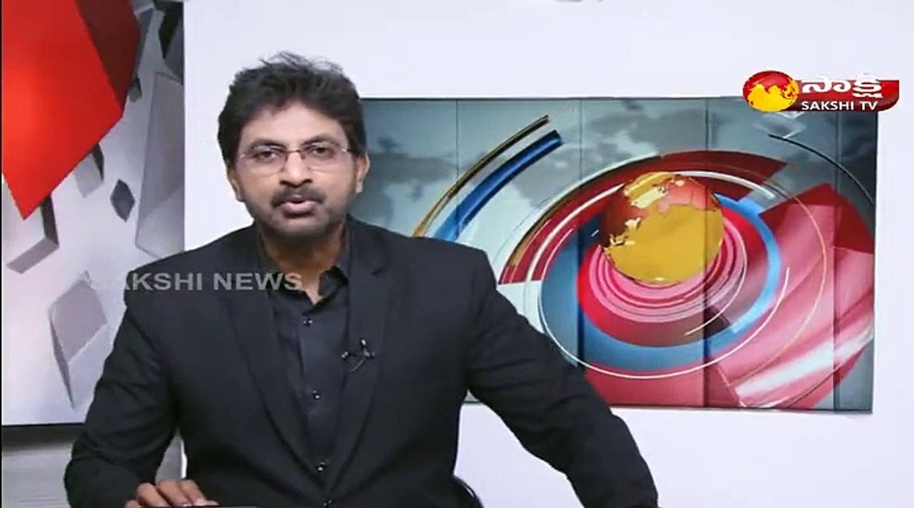 ఆహారం కోసం వెళ్లి కరెంట్  పోల్స్ మధ్య ఇరుక్కుపోయిన ఎద్దు