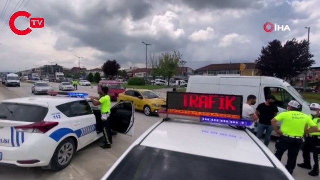 Emniyet kemeri takmayan 137 sürücü cezayı yedi