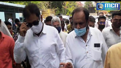 AIMIM सांसद इम्तियाज जलील ने कामगार उपायुक्त को घेरा