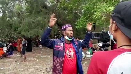 Arakanlı Müslümanları taşıyan tekne Endonezya'da sahile vurdu