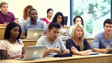 Cours d'économie générale Chapitre 82)  Les lois de Parkinson