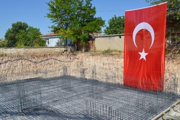 ELAZIĞ DEPREMİNDE HASAR GÖREN OKULUN İNŞASINA BAŞLANDI