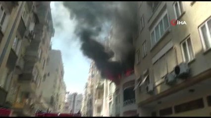 Son dakika haberi... Yangında can pazarı...Çocuklarının evde olduğunu zannedip sinir krizi geçirdi