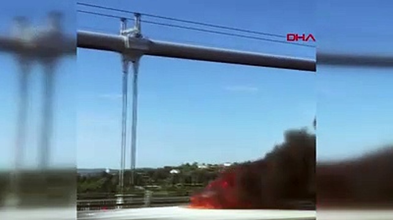 FSM Köprüsü'nde yangın paniği! Trafik durma noktasına geldi