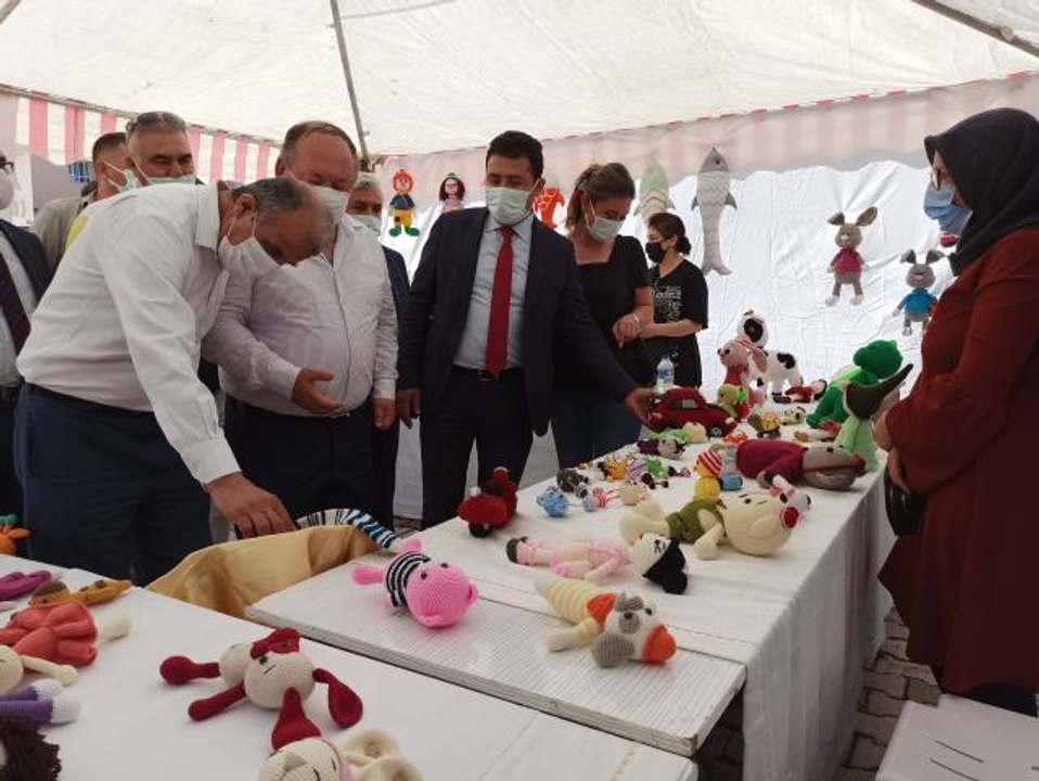 Kadirli'de "Hayat Boyu Öğrenme Haftası" etkinlikleri başladı