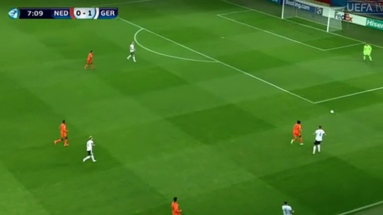 Goal - 0:2 - 8' Wirtz F., Germany