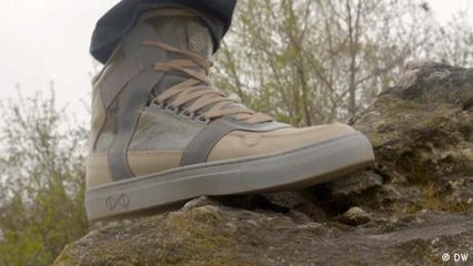 Stone shoes that are light as a feather