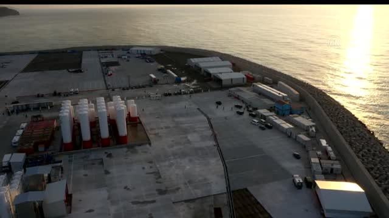 Son dakika haberleri... ZONGULDAK - Bakan Dönmez, "Filyos Limanı Açılışı ve Doğalgaz İşleme Tesisleri Temel Atma Töreni"nde konuştu