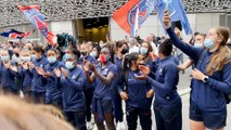 Les joueuses du PSG acclamées par les ultras avant leur match décisif contre Dijon